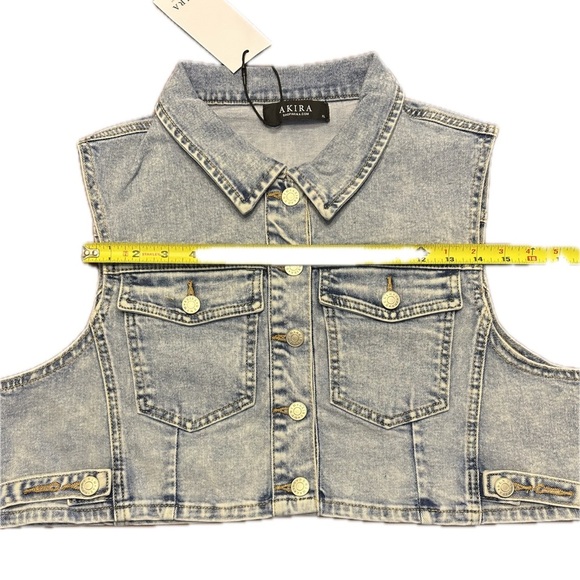 Morgan Wallen - Akira Cropped Denim Vest - Picture 5 of 6